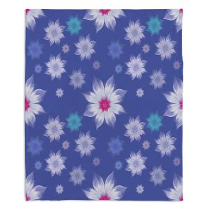 Decorative Fleece Throw Blankets | Pam Amos - Lace Flowers in a Row | pattern flower nature
