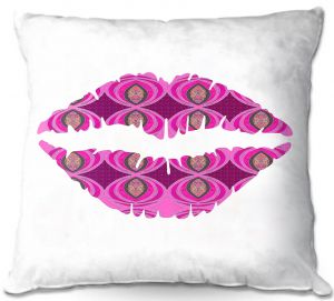 Throw Pillows Decorative Artistic | Susie Kunzelman - Lips Pink White