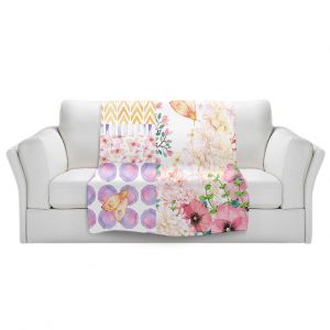 Artistic Sherpa Pile Blankets | Tina Lavoie - Lazy Summer 1 | Flower Pattern Insect Nature